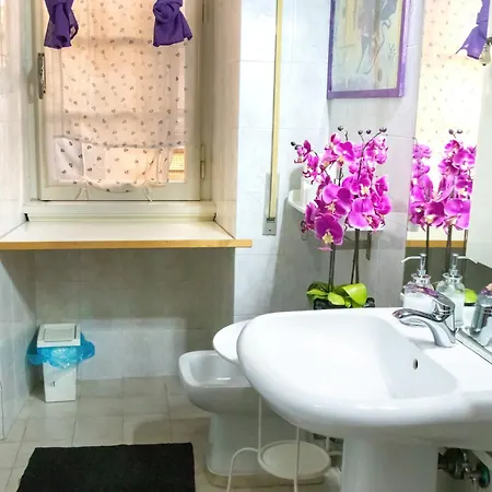 ゲストハウス Romatic 2*