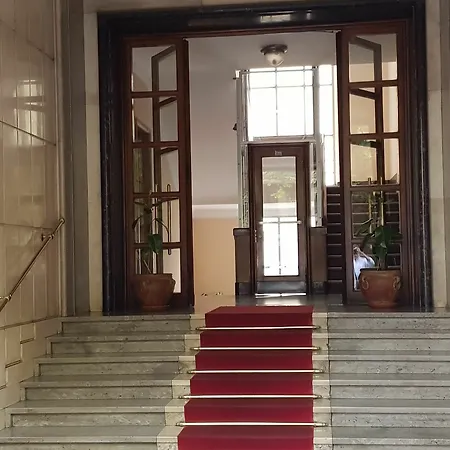 Romatic Πανσιόν
