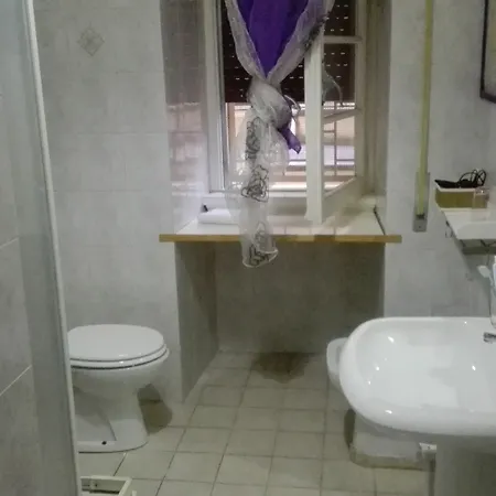 Romatic Πανσιόν